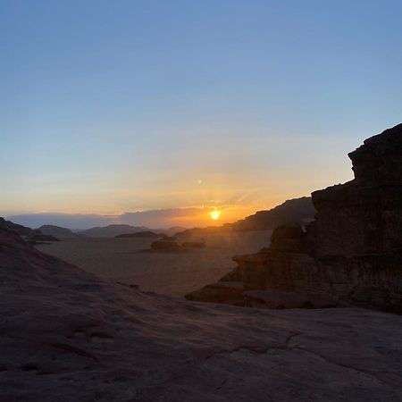 Wadirum Zeid Camp&Tours วาดิรัม ภายนอก รูปภาพ