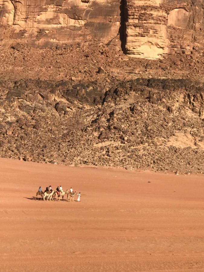 Wadirum Zeid Camp&Tours วาดิรัม ภายนอก รูปภาพ