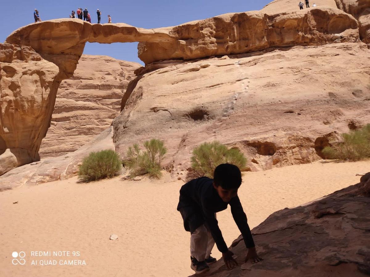 Wadirum Zeid Camp&Tours วาดิรัม ภายนอก รูปภาพ