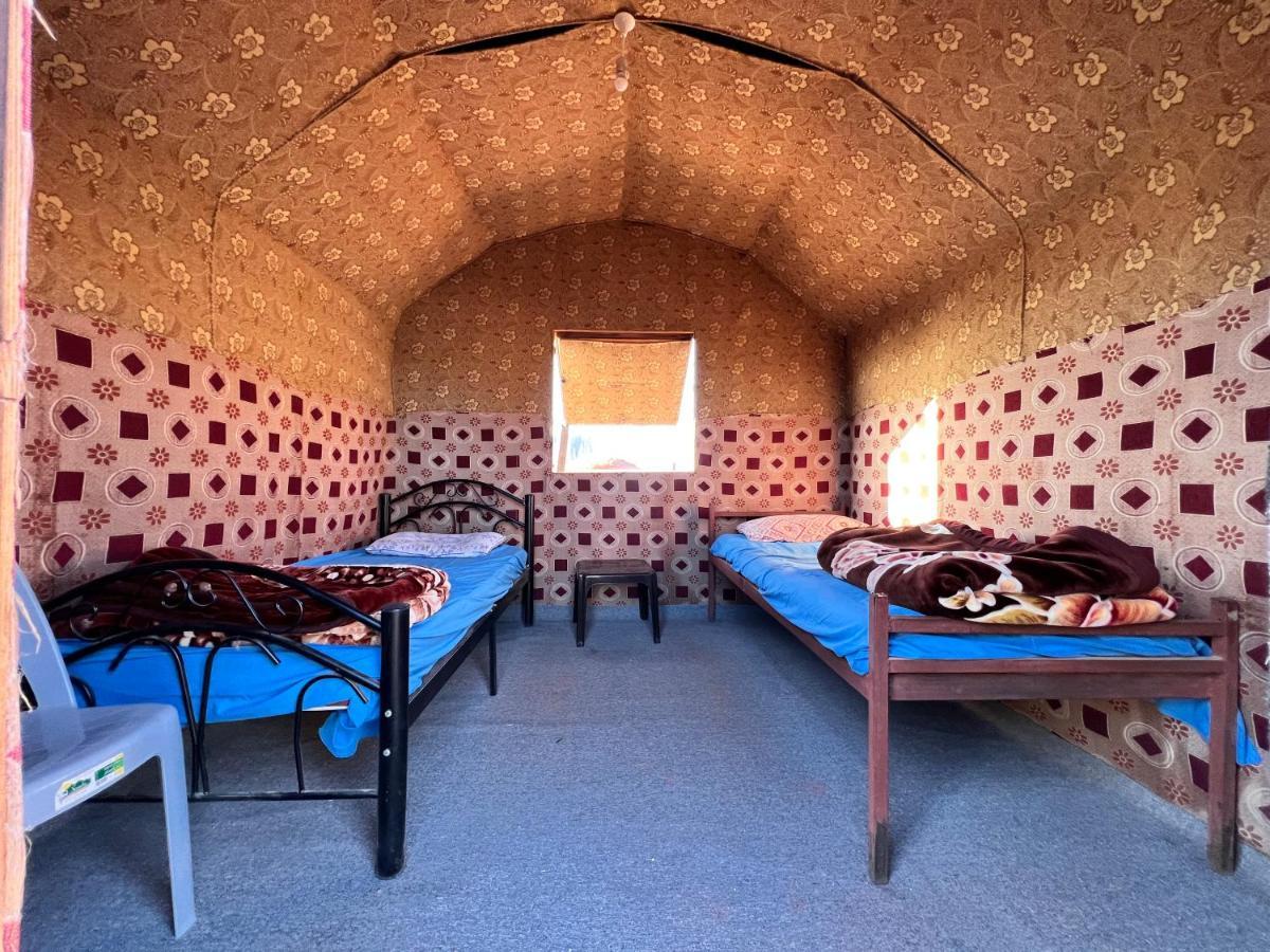 Wadirum Zeid Camp&Tours วาดิรัม ภายนอก รูปภาพ