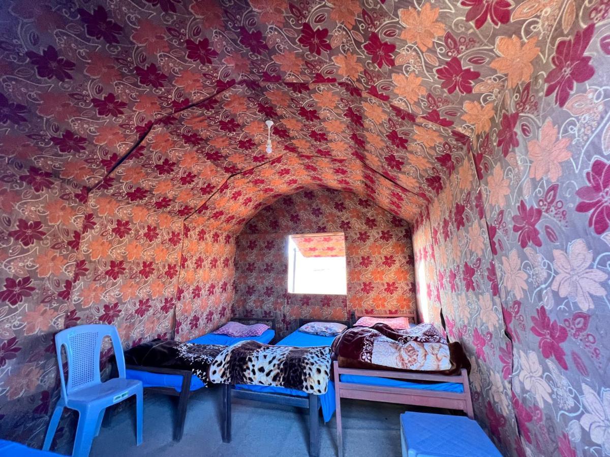 Wadirum Zeid Camp&Tours วาดิรัม ภายนอก รูปภาพ